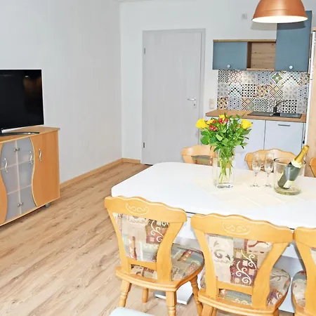 Oktopus Apartment Goehren (Ruegen)