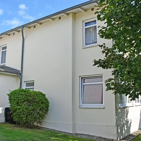 Oktopus Apartment Goehren (Ruegen)